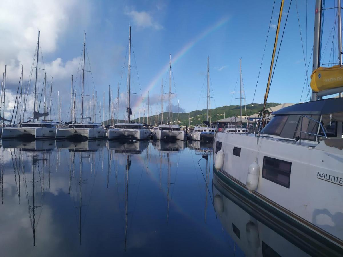 Imagine972 Martinique Bateau Hotel A Quai Le Marin 3 Cabines 3 Salles De Bains 6 Pers Maxi Exterior foto